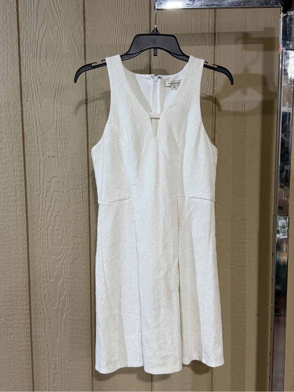 Francesca's Collections White Textured Sleeveless V-Neck Mini Dress